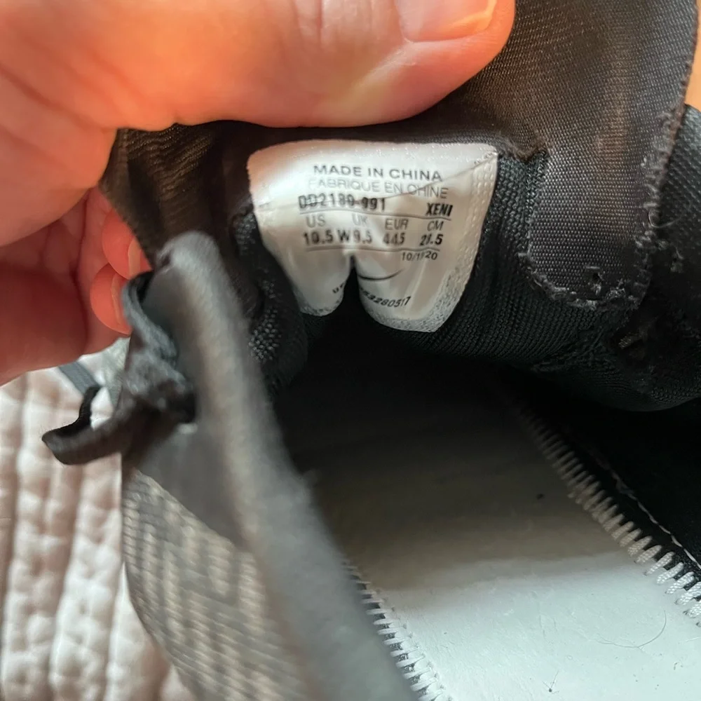 Nike Air Zoom Pegasus 37 Men’s Running Shoes Sz 10.5 W - Picture 4 of 5